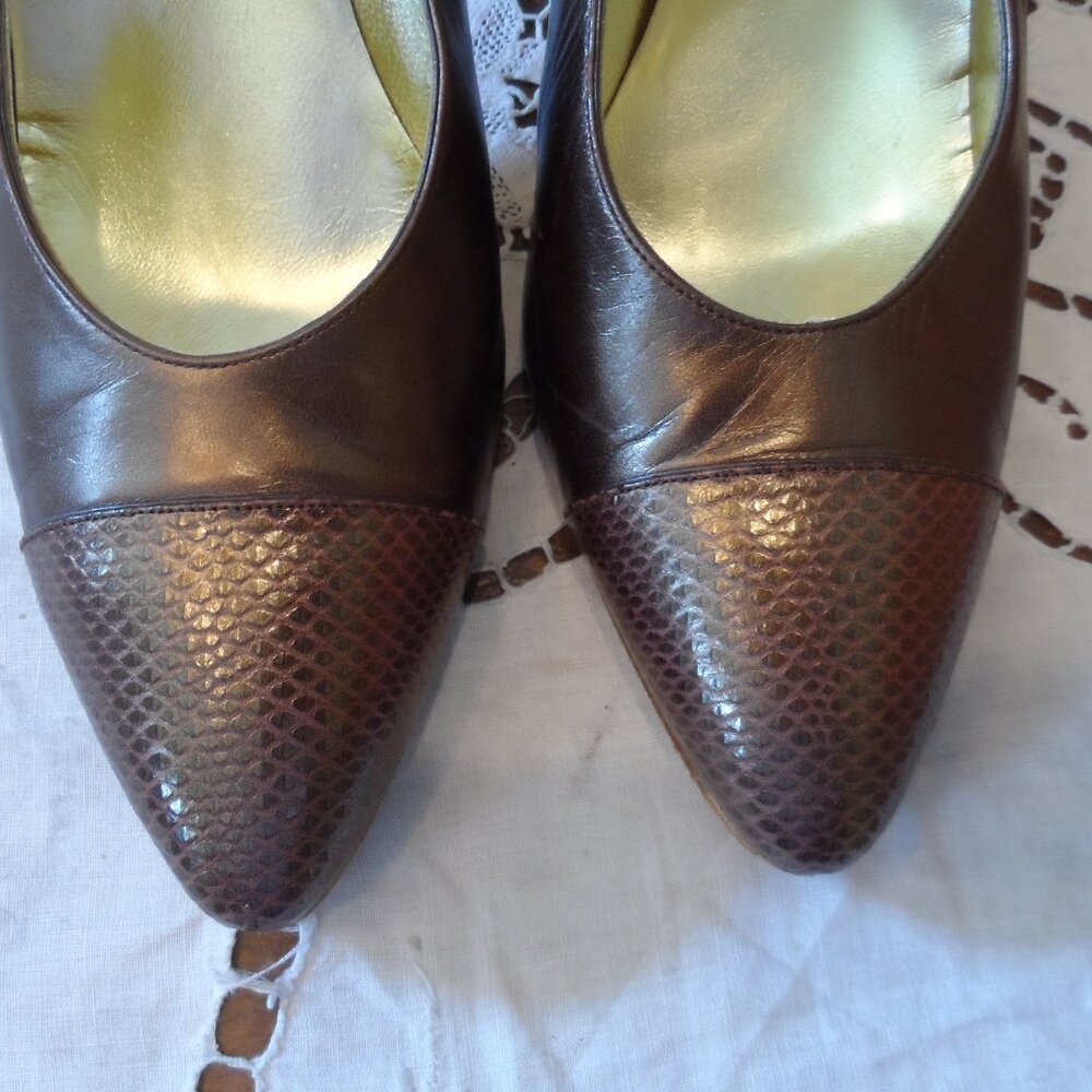 Chanel Light Brown Calf Leather Pumps w/Lizzard Trim cap Toe Size 38.5 - Picture 4 of 16